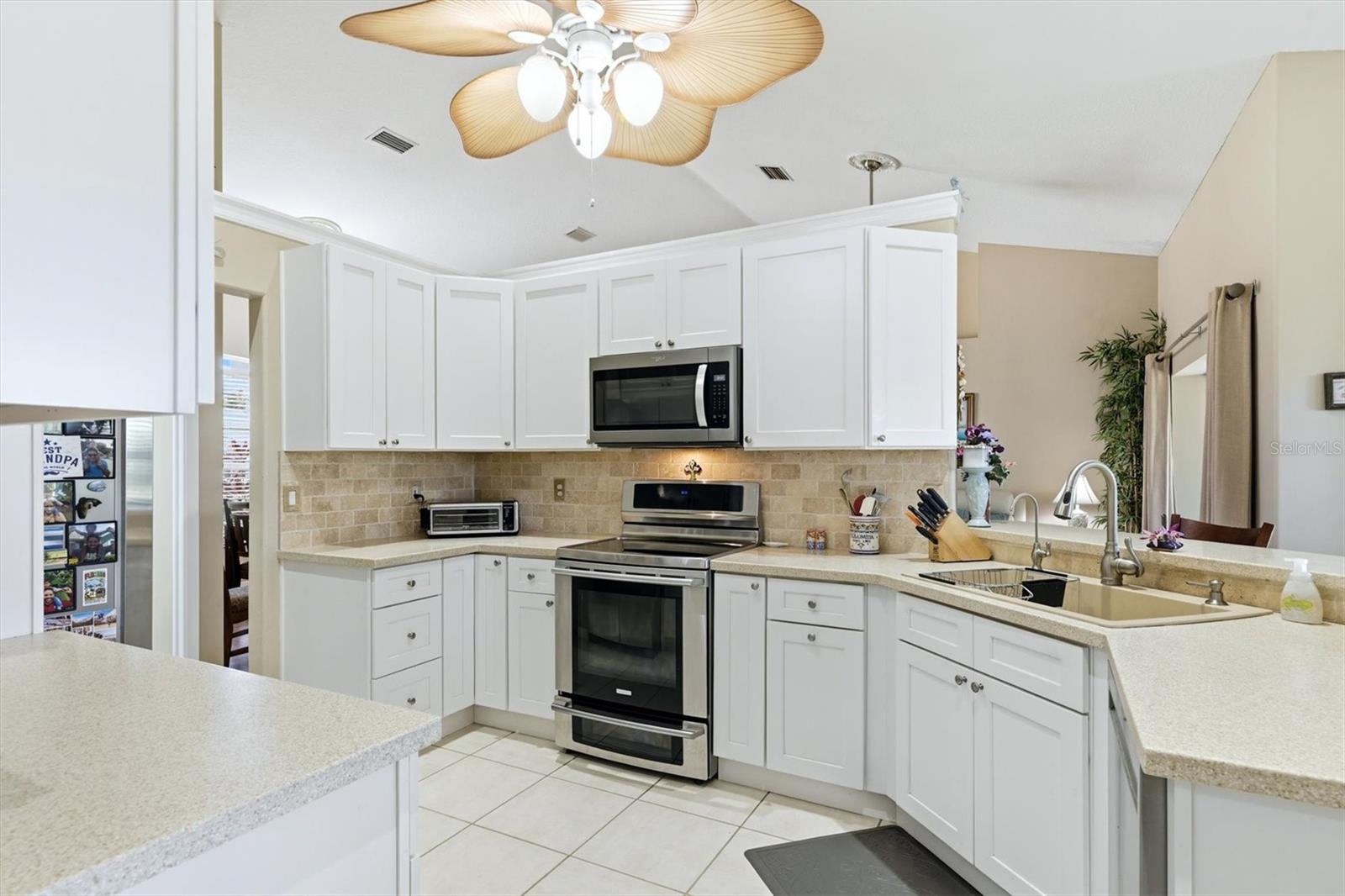 Image 14 of 44 For 3220 45th Avenue E
