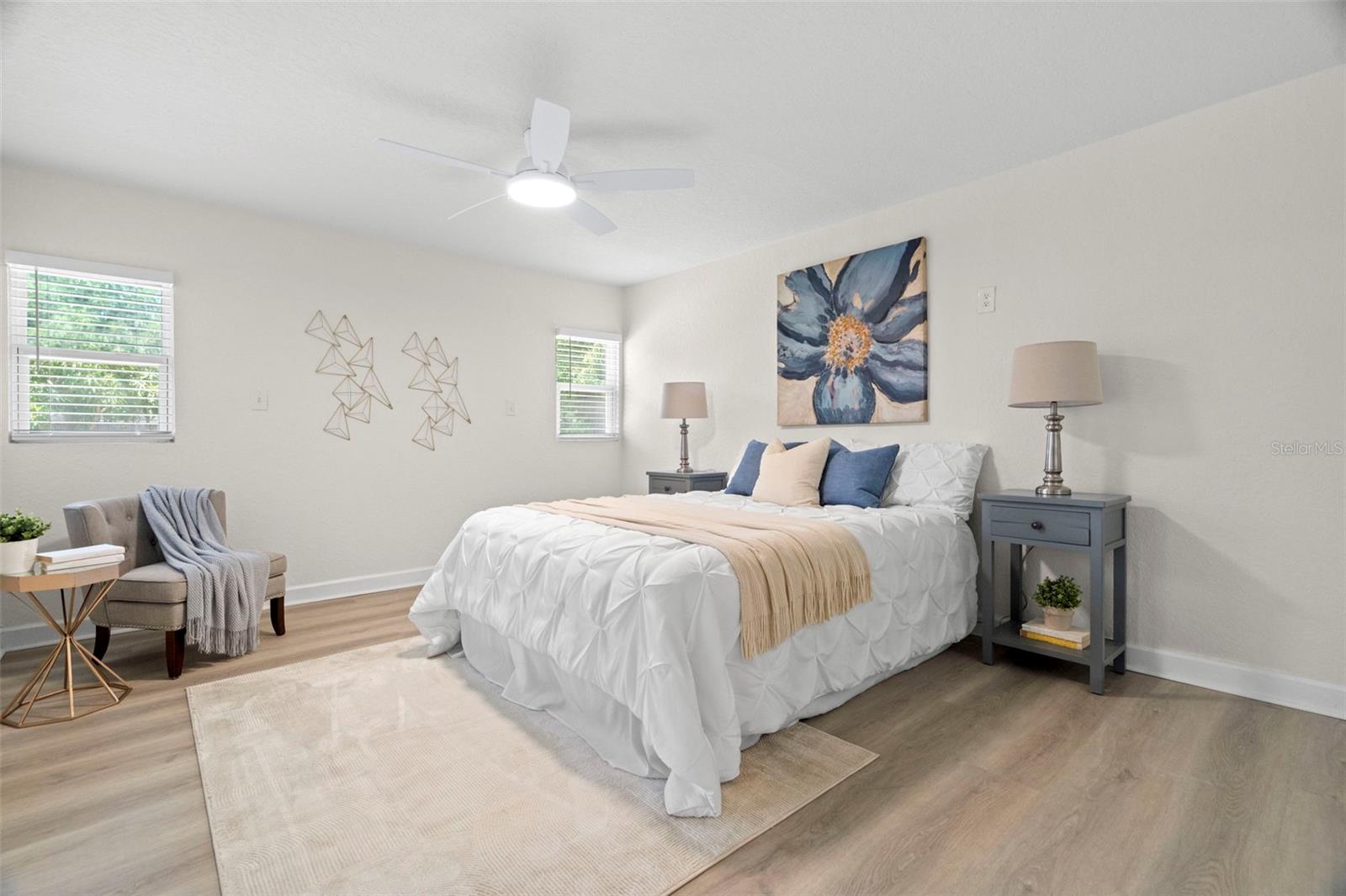 Image 18 of 34 For 5813 18th Avenue S