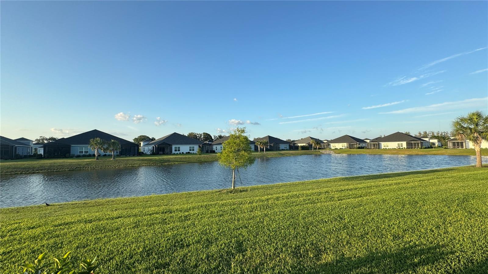 Image 2 of 30 For 14608 Barefoot Lane