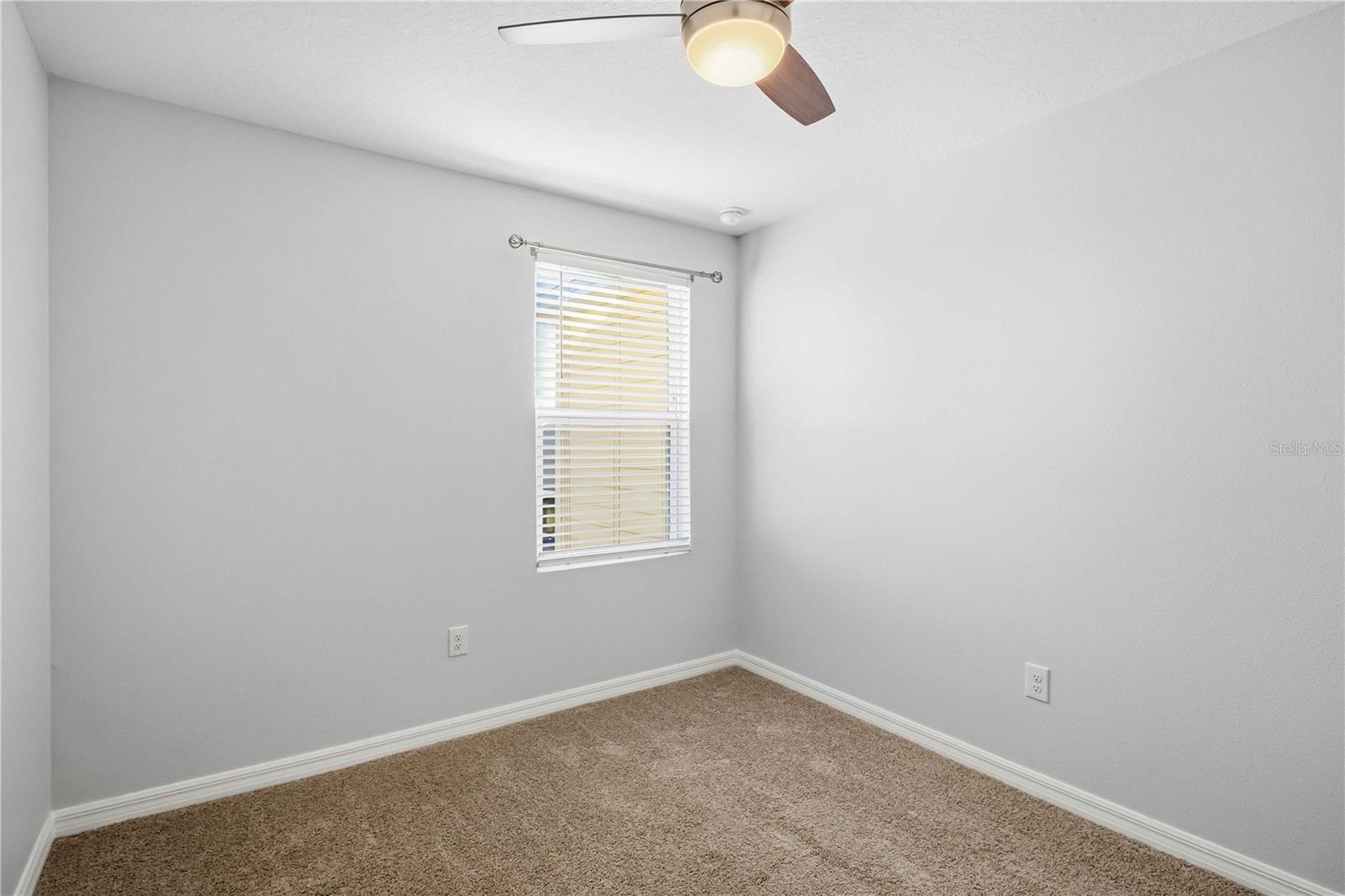 Image 31 of 56 For 11779 Glenside Terrace