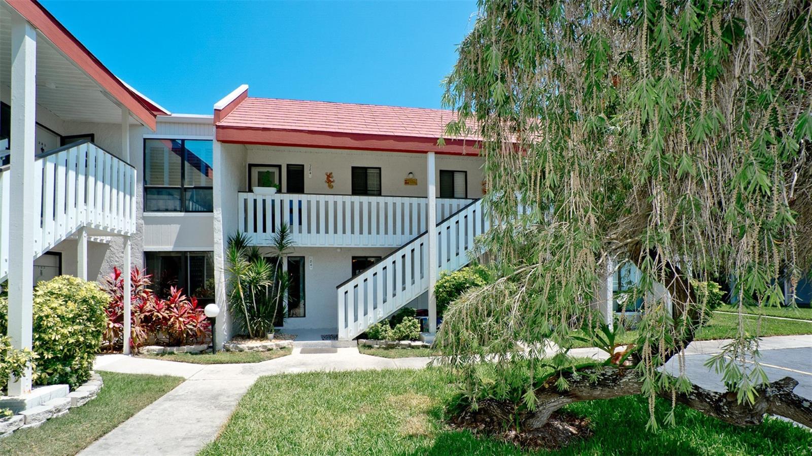 Image 31 of 32 For 1801 Gulf Drive N 184