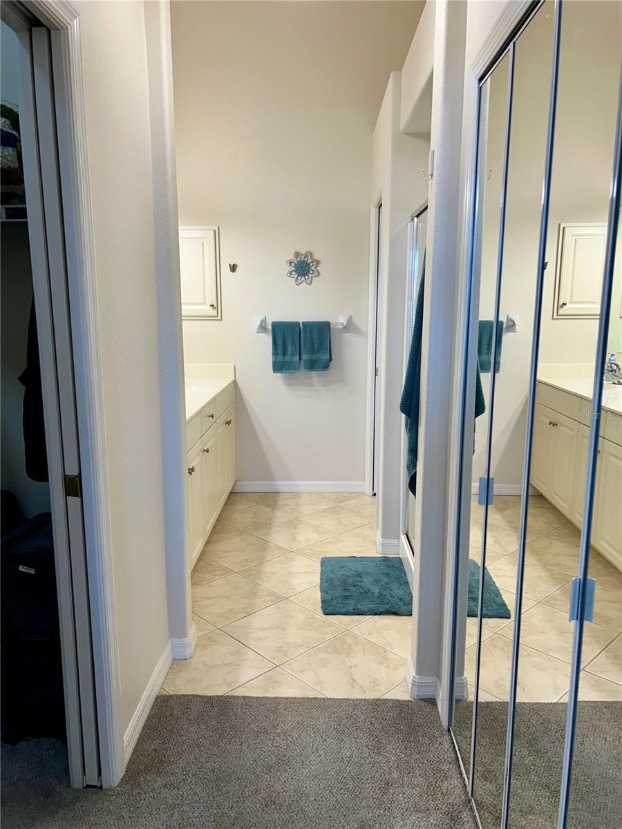 Image 8 of 16 For 980 Cooper Street 402
