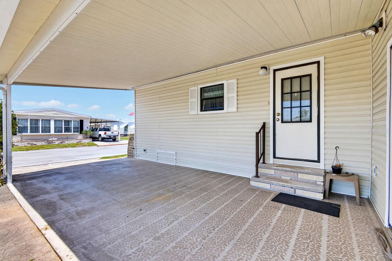 Image 10 of 38 For 8906 31st Avenue E