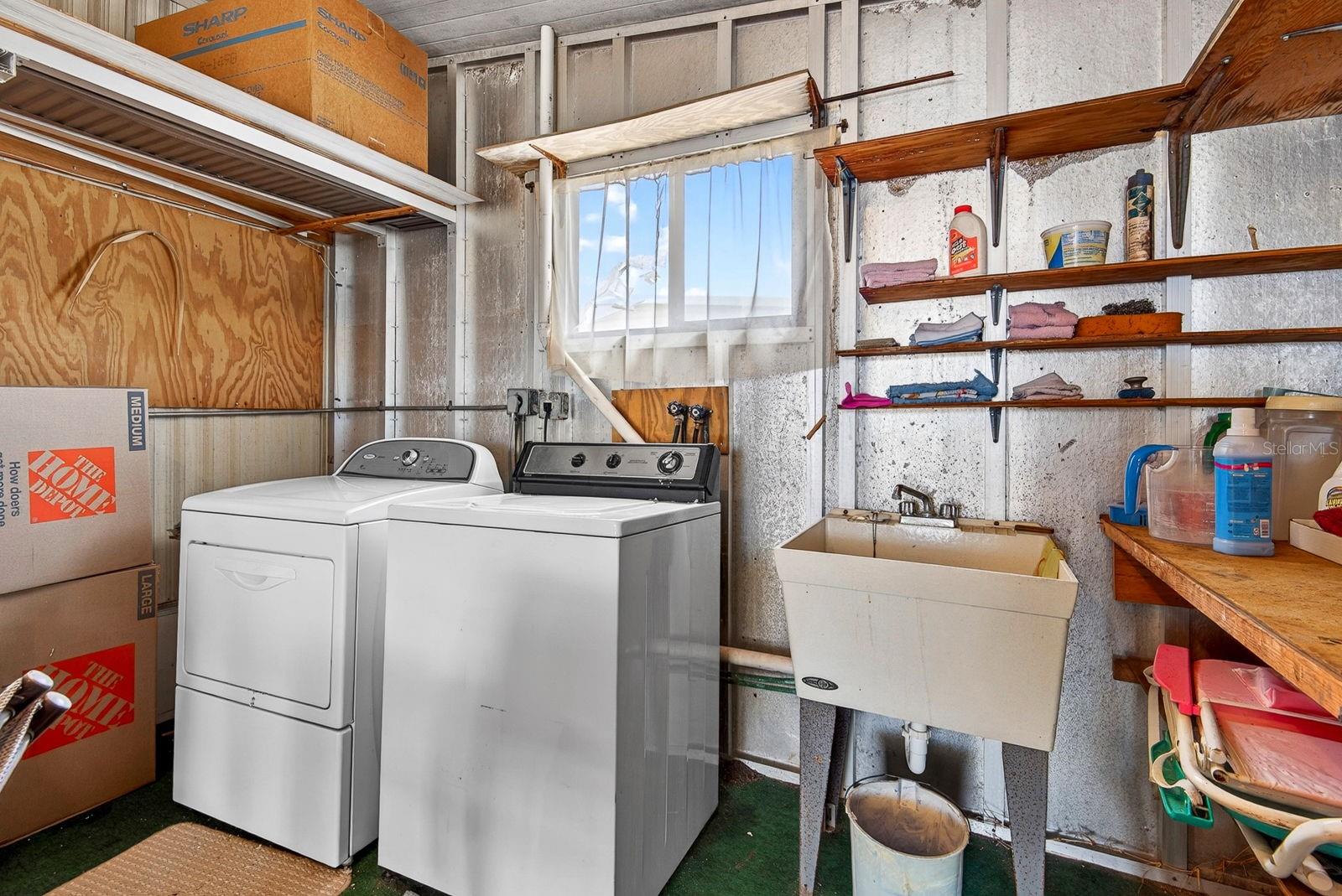 Image 36 of 38 For 8906 31st Avenue E