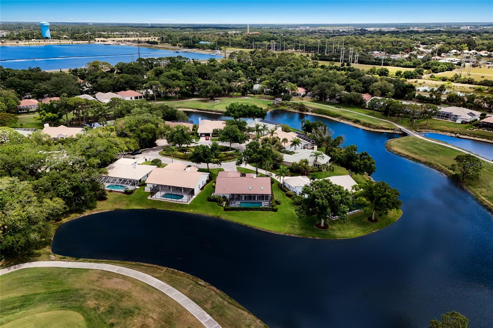Image 42 of 60 For 2893 Sandringham Place