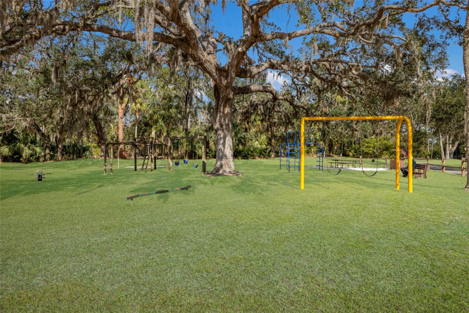 Image 58 of 60 For 2893 Sandringham Place