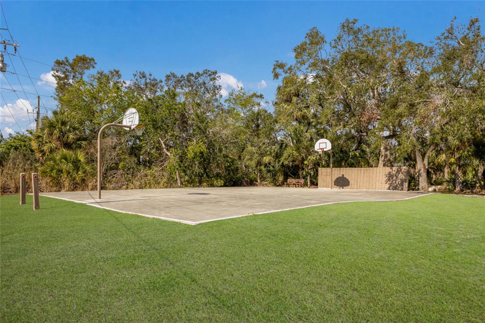 Image 60 of 60 For 2893 Sandringham Place