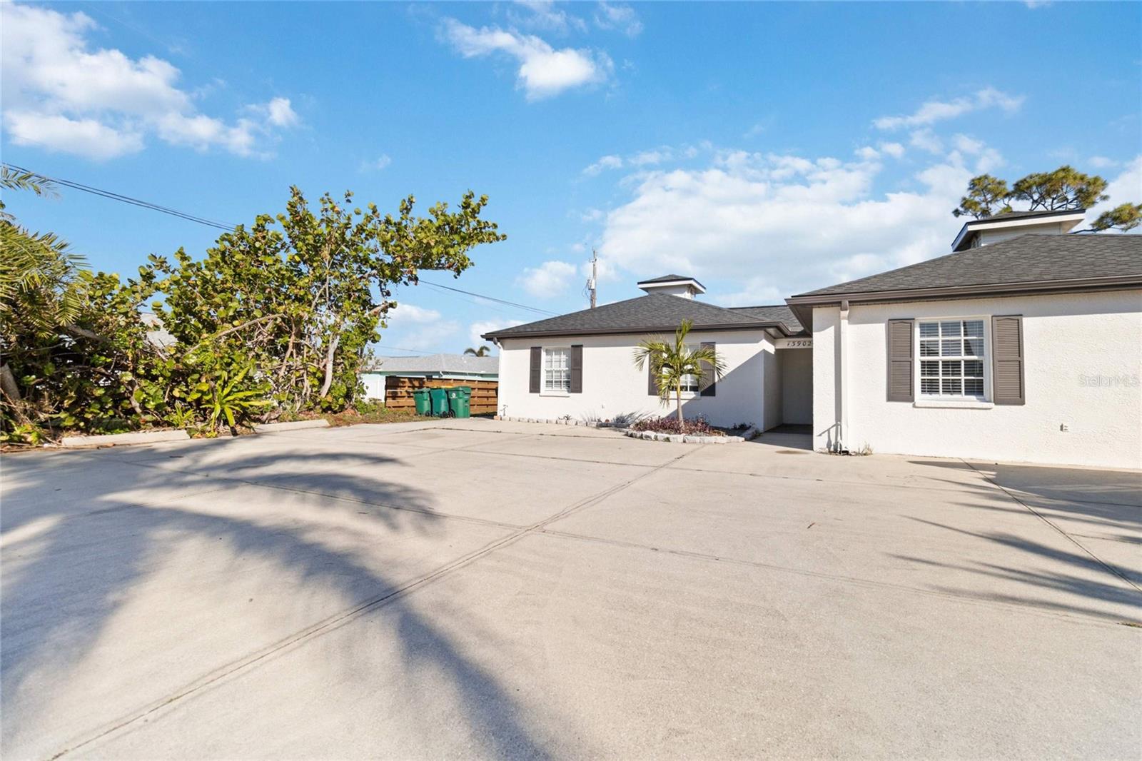 Image 12 of 30 For 13900 San Domingo Boulevard