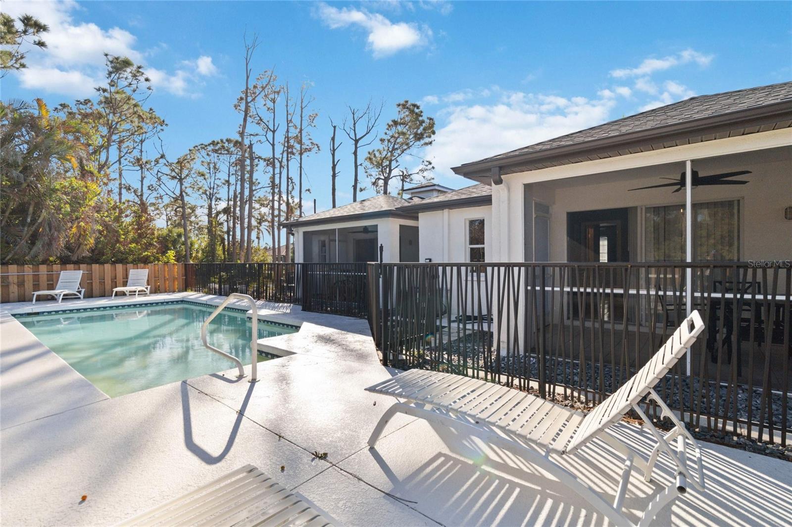 Image 22 of 30 For 13900 San Domingo Boulevard