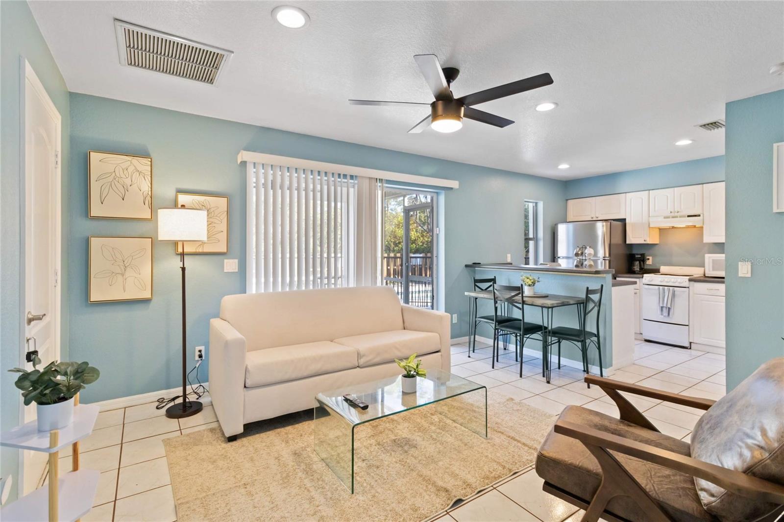 Image 4 of 30 For 13900 San Domingo Boulevard