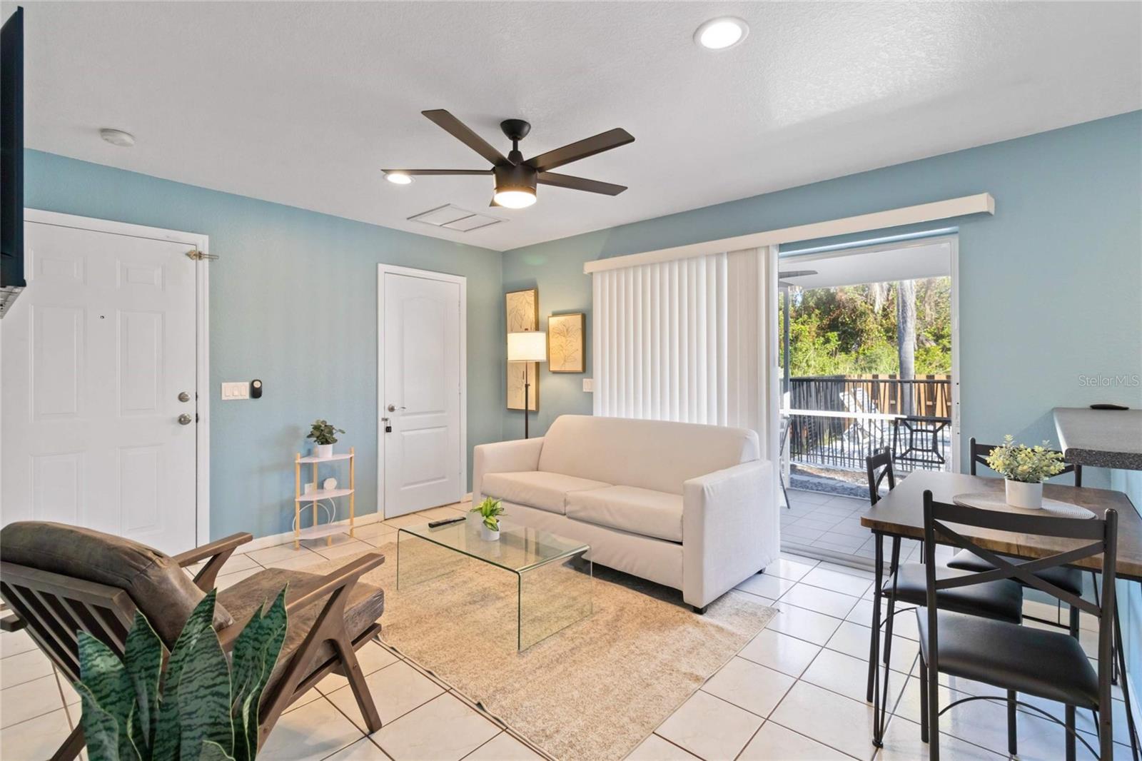 Image 5 of 30 For 13900 San Domingo Boulevard