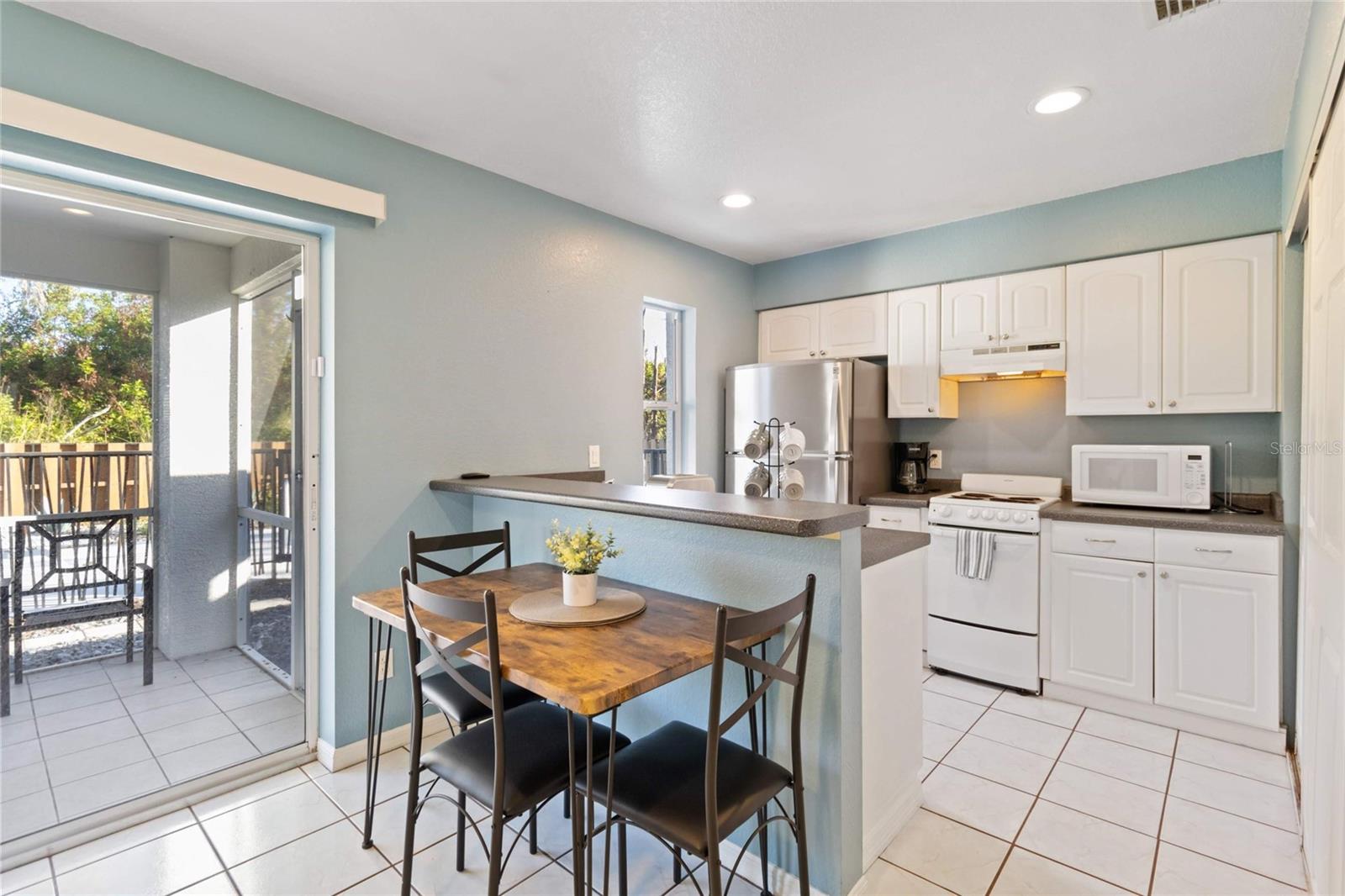 Image 7 of 30 For 13900 San Domingo Boulevard