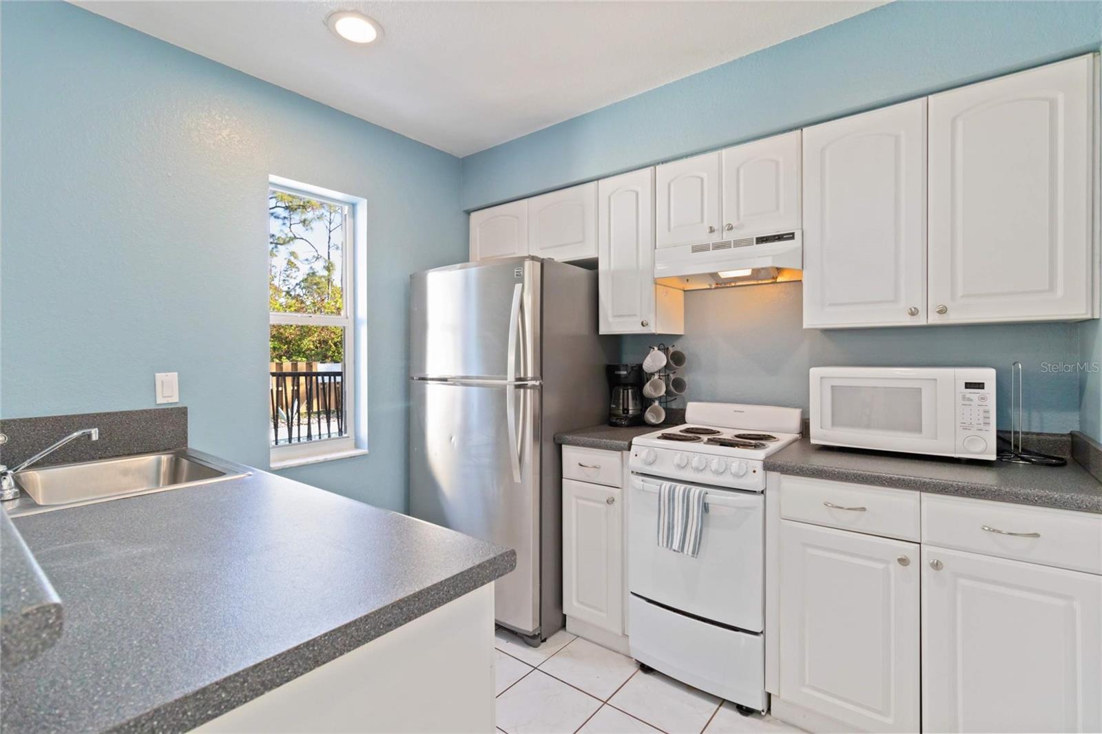 Image 9 of 30 For 13900 San Domingo Boulevard