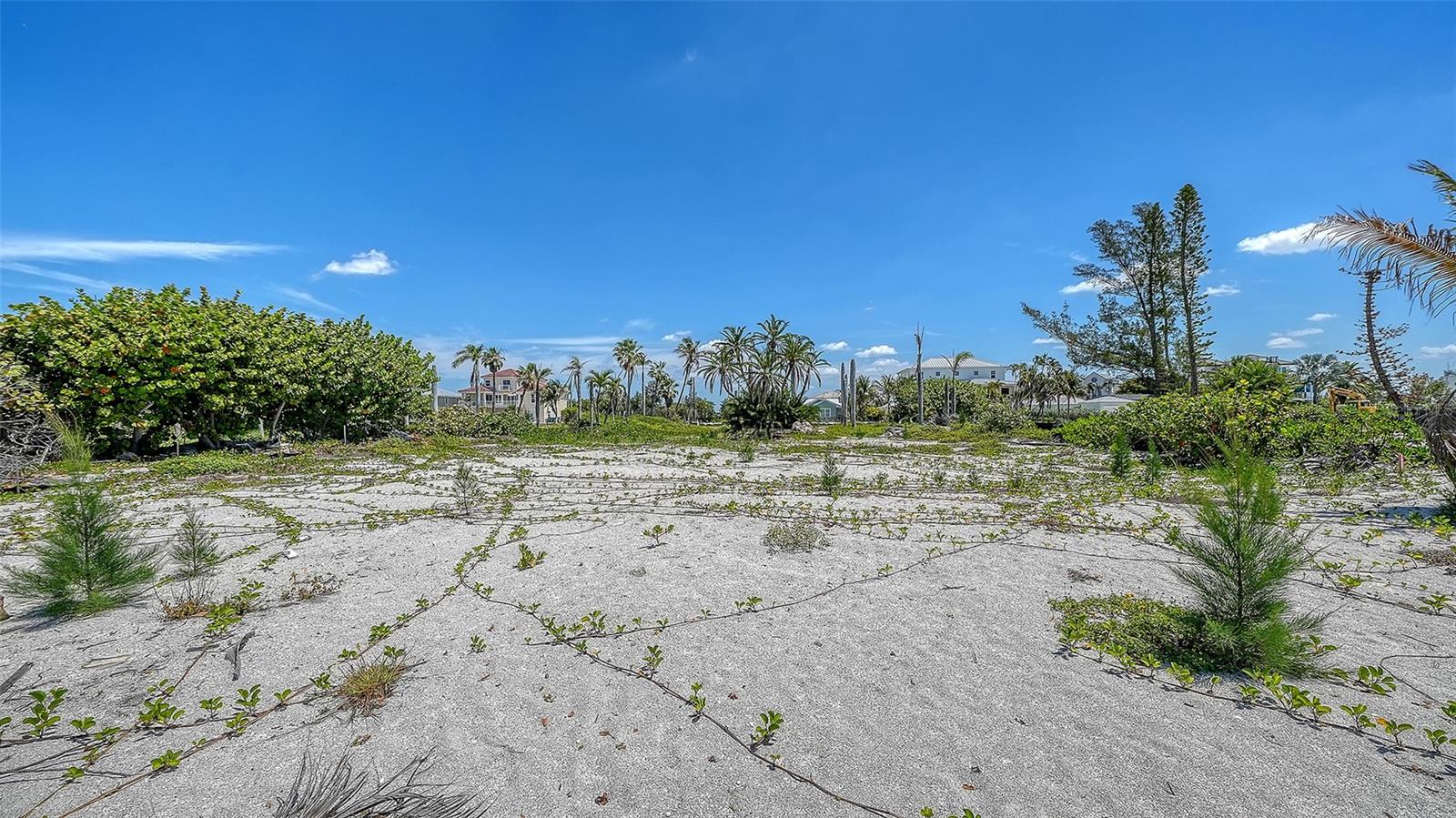 Image 10 of 17 For 6441 Gulfside Road
