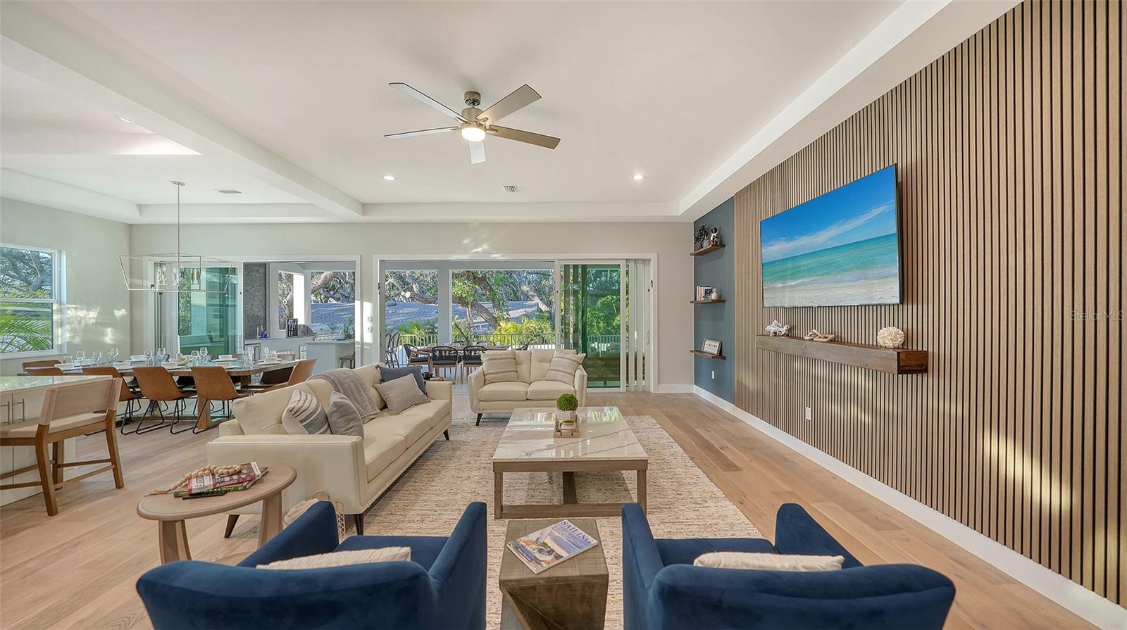 Image 13 of 84 For 1537 Siesta Drive