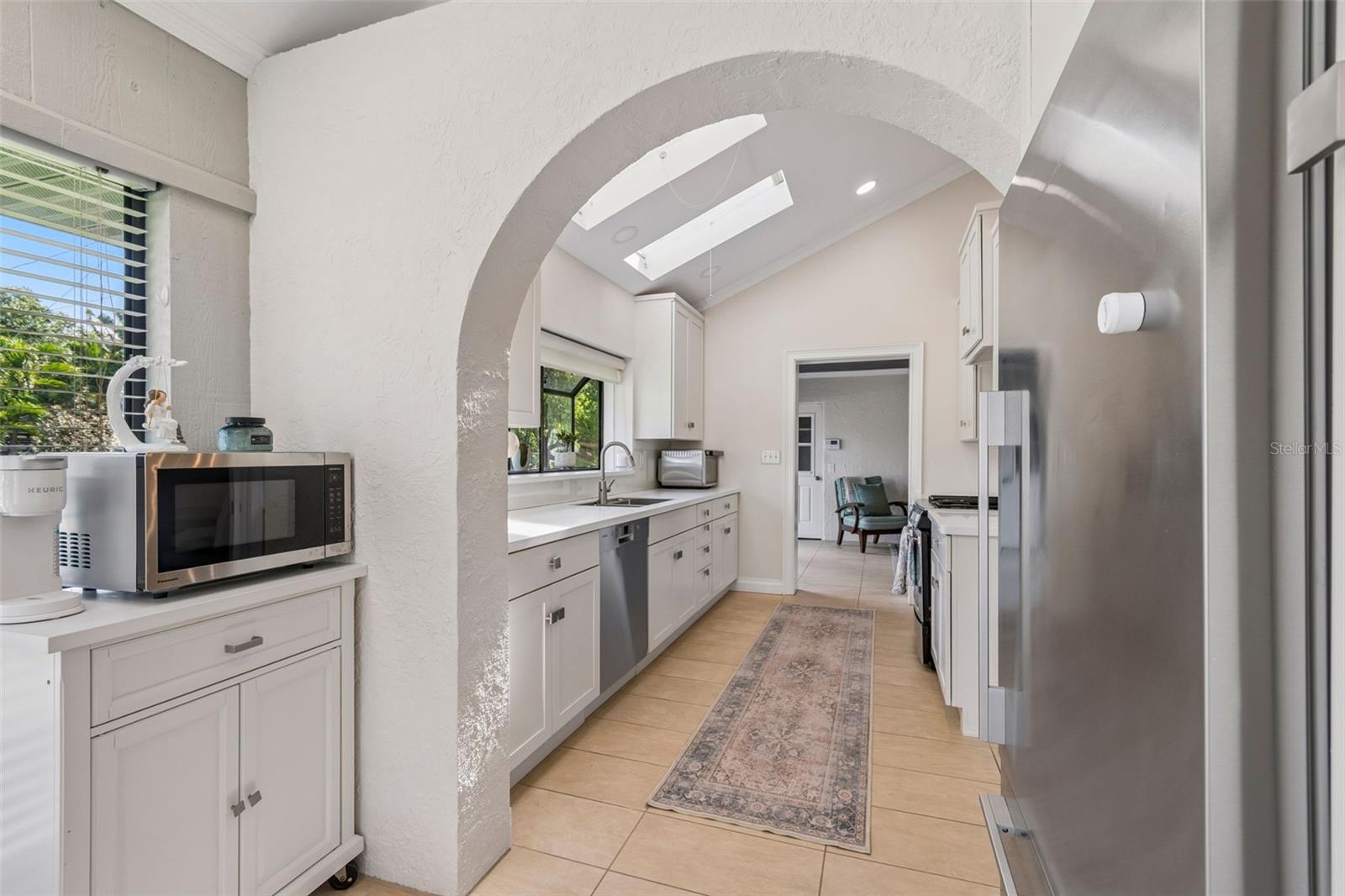 Image 17 of 77 For 301 26th Street W