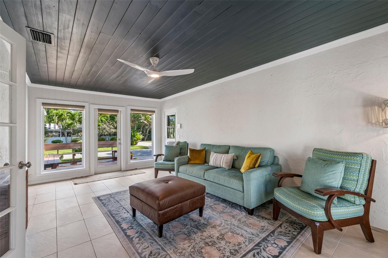 Image 47 of 77 For 301 26th Street W