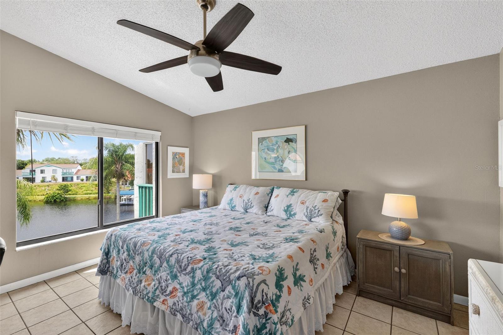 Image 11 of 39 For 4729 Casablanca Circle C21