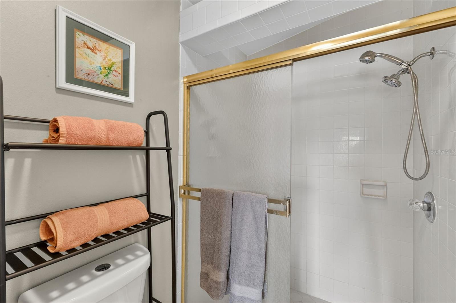 Image 16 of 39 For 4729 Casablanca Circle C21