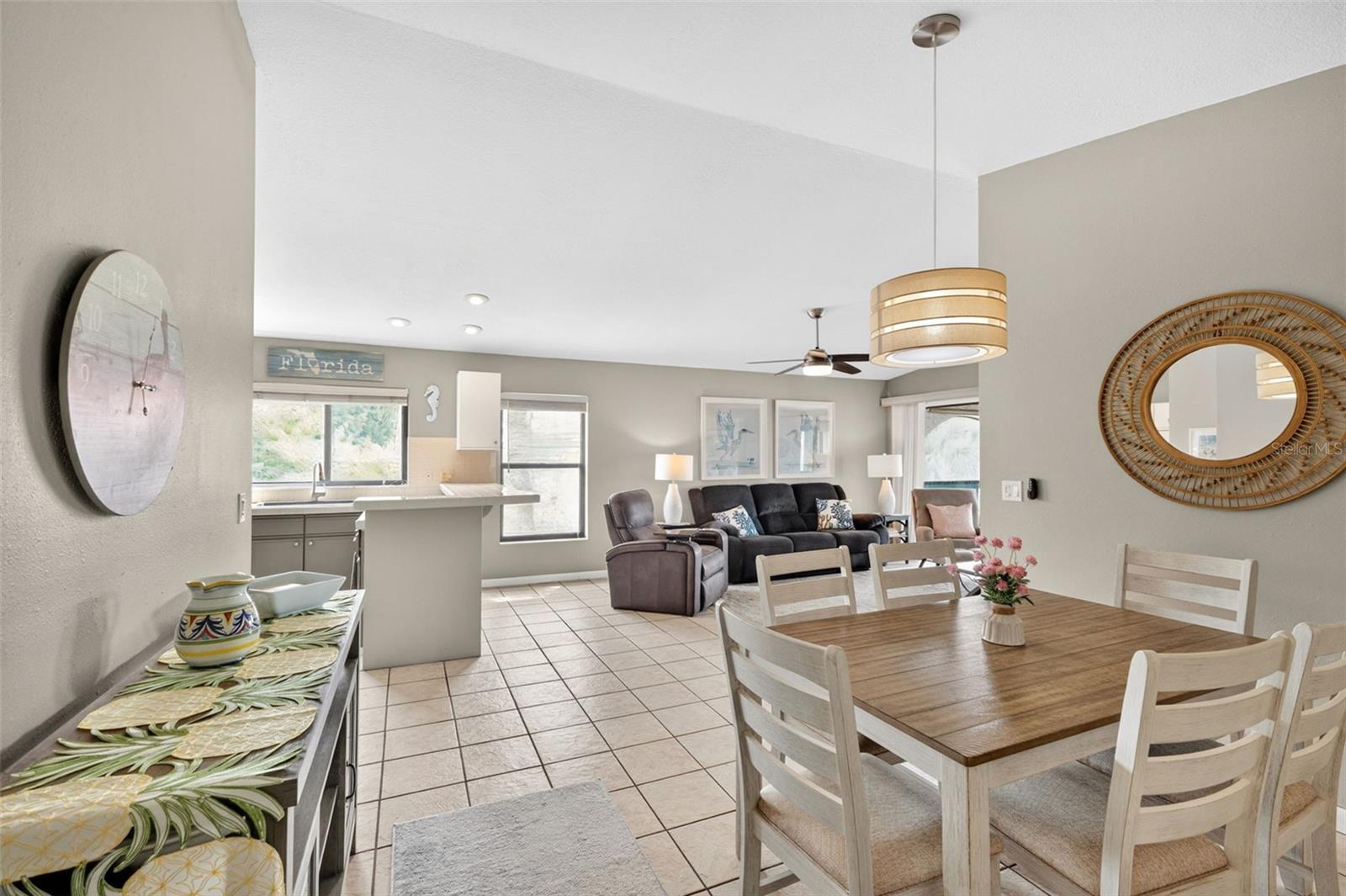 Image 7 of 39 For 4729 Casablanca Circle C21