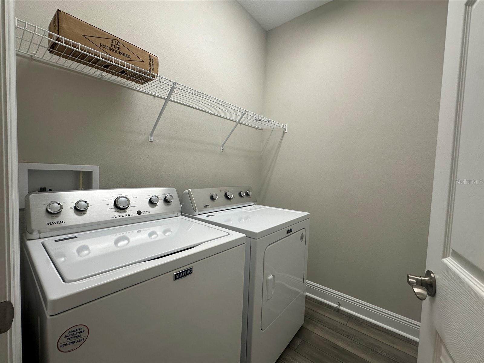 Image 27 of 33 For 12573 Oak Hill Way