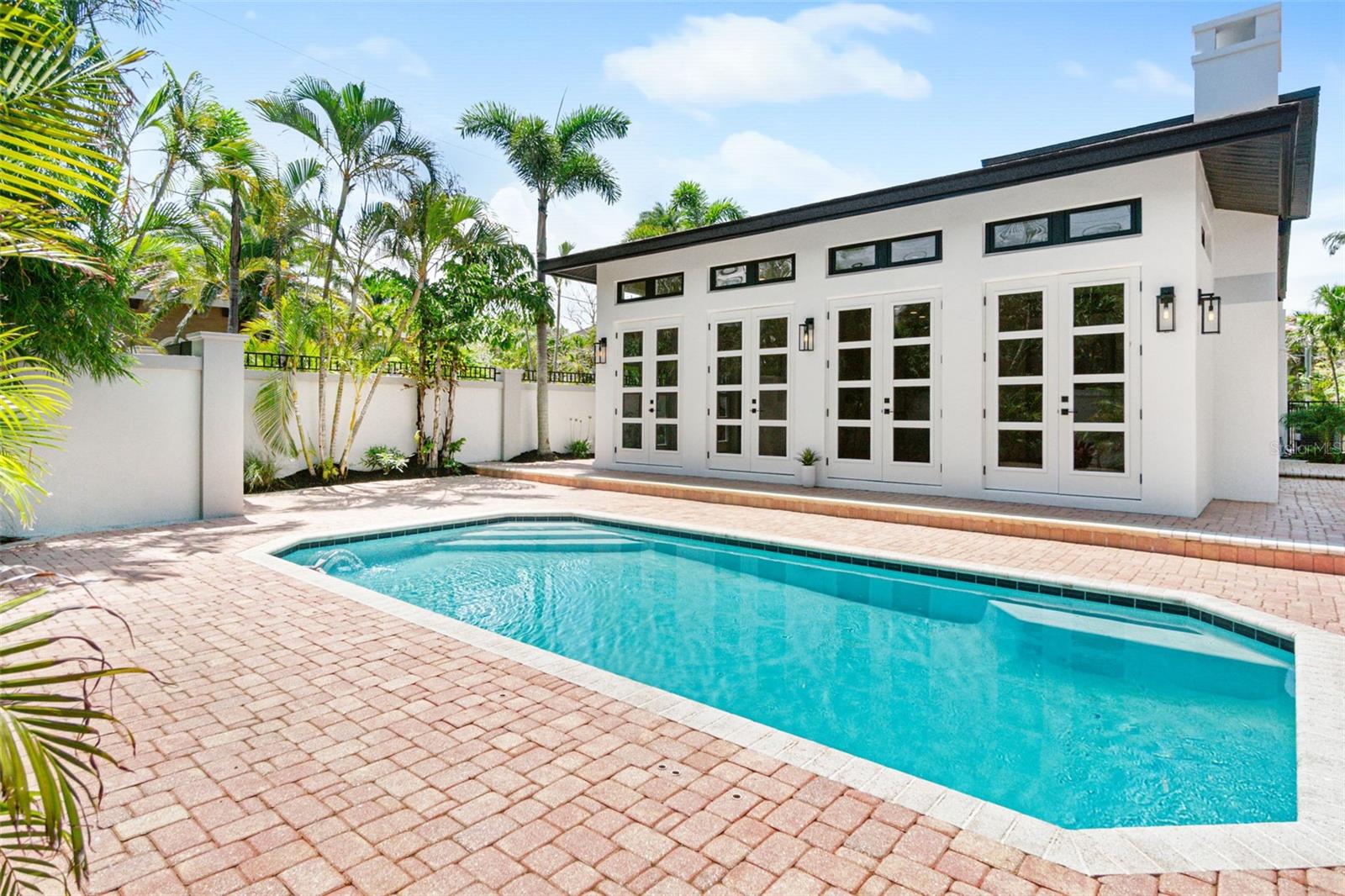 Image 45 of 52 For 324 Siesta Drive