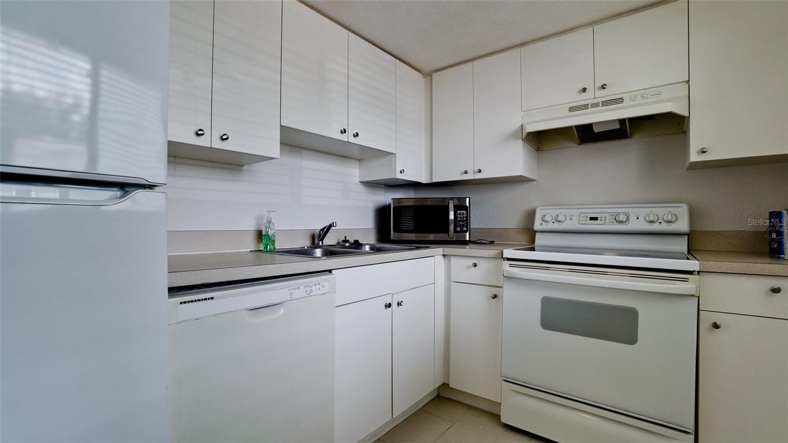 Image 11 of 28 For 5310 26th Street W 2702