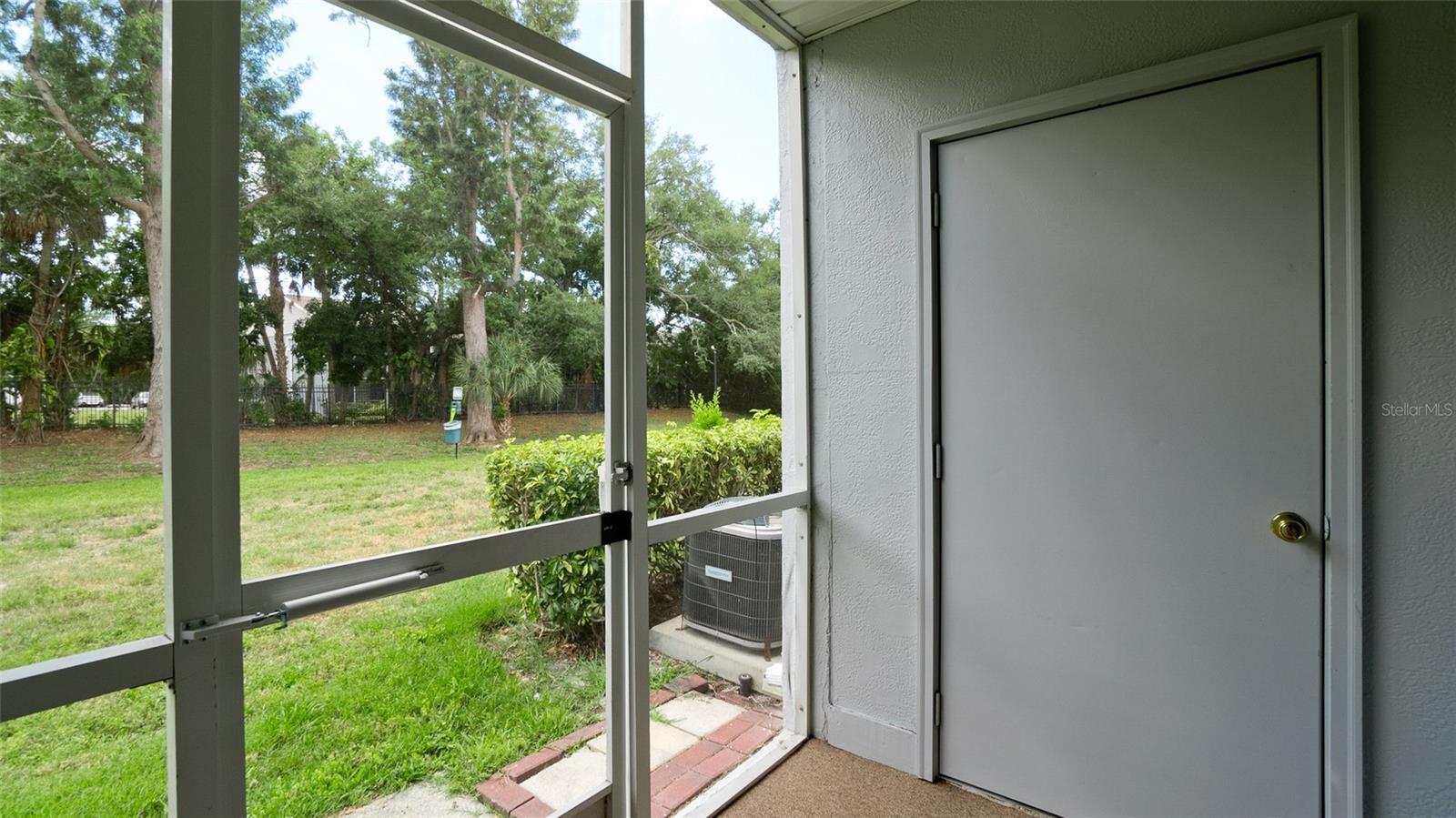 Image 20 of 28 For 5310 26th Street W 2702