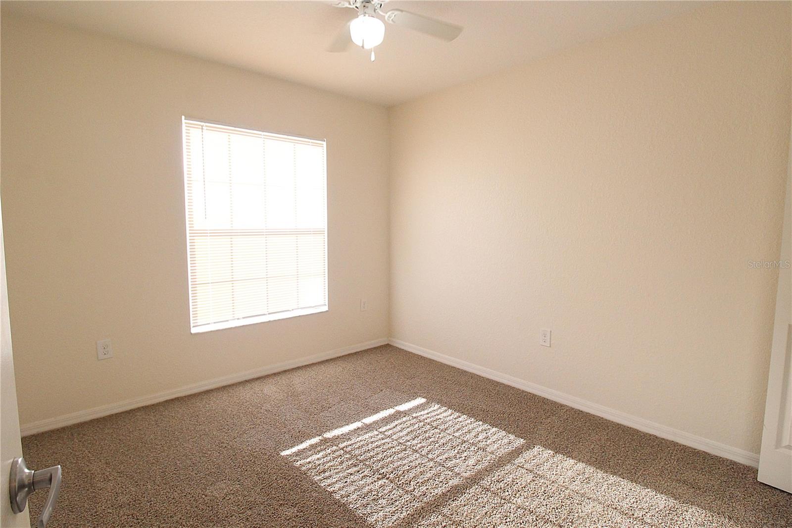 Image 12 of 22 For 2211 11th Avenue E