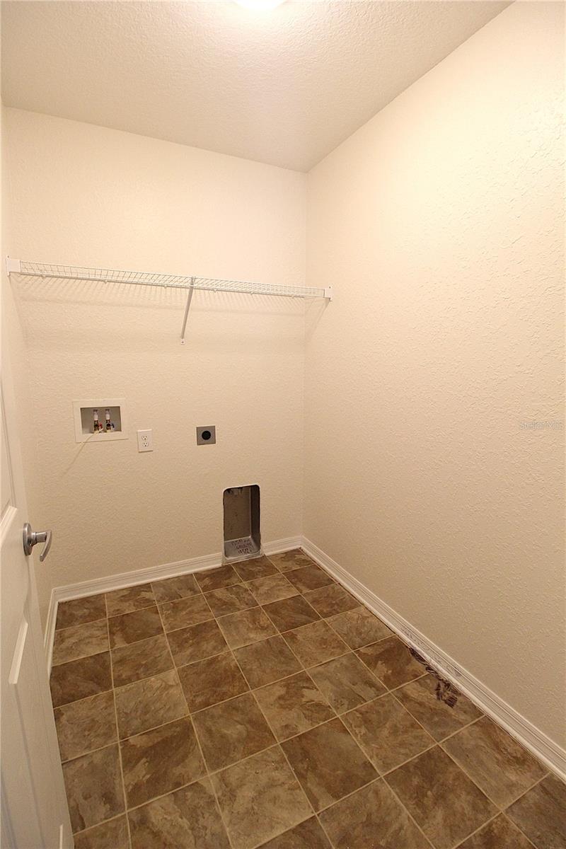 Image 16 of 22 For 2211 11th Avenue E