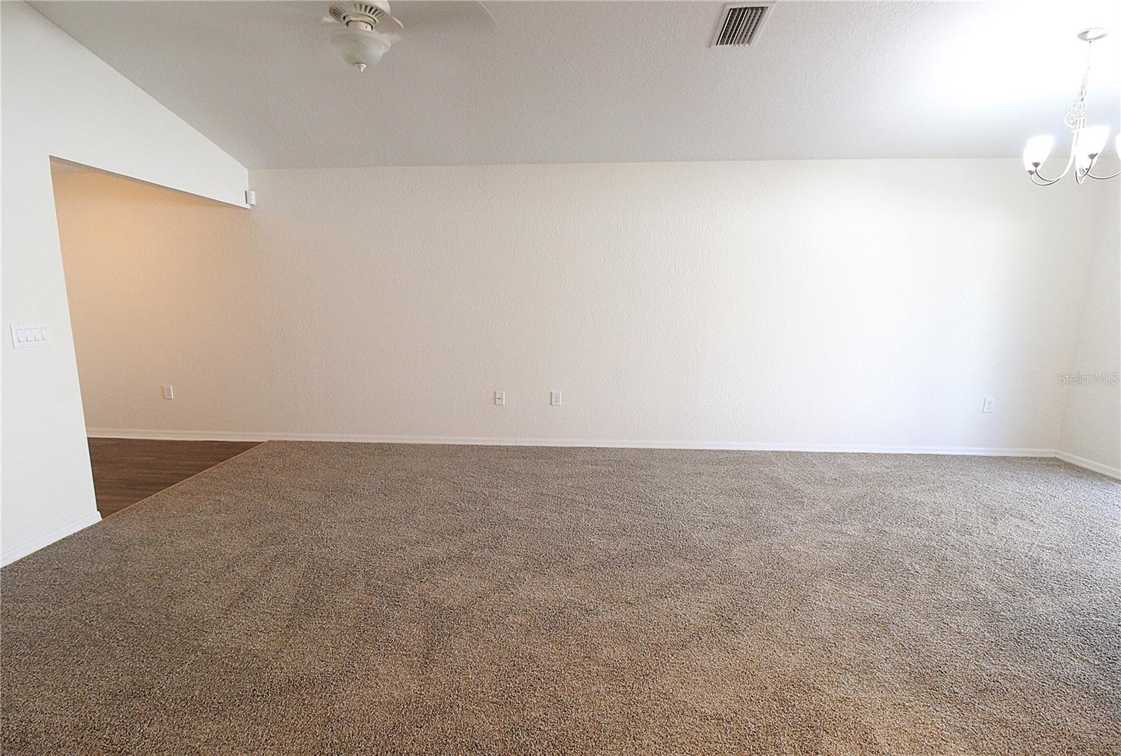 Image 4 of 22 For 2211 11th Avenue E