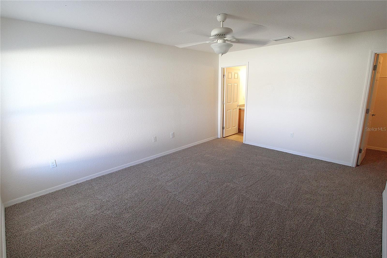 Image 8 of 22 For 2211 11th Avenue E