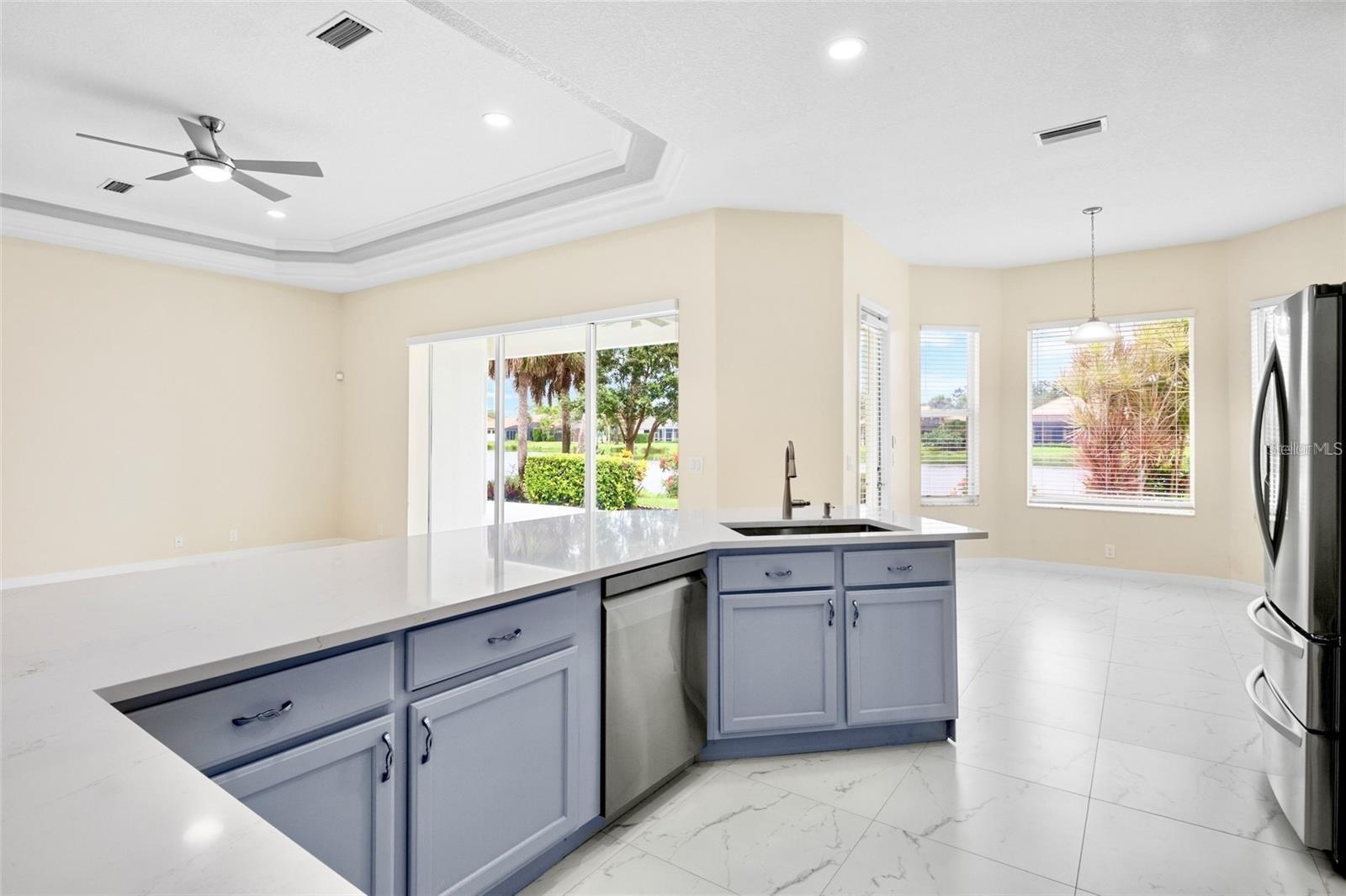 Image 11 of 39 For 4971 Sabal Lake Circle