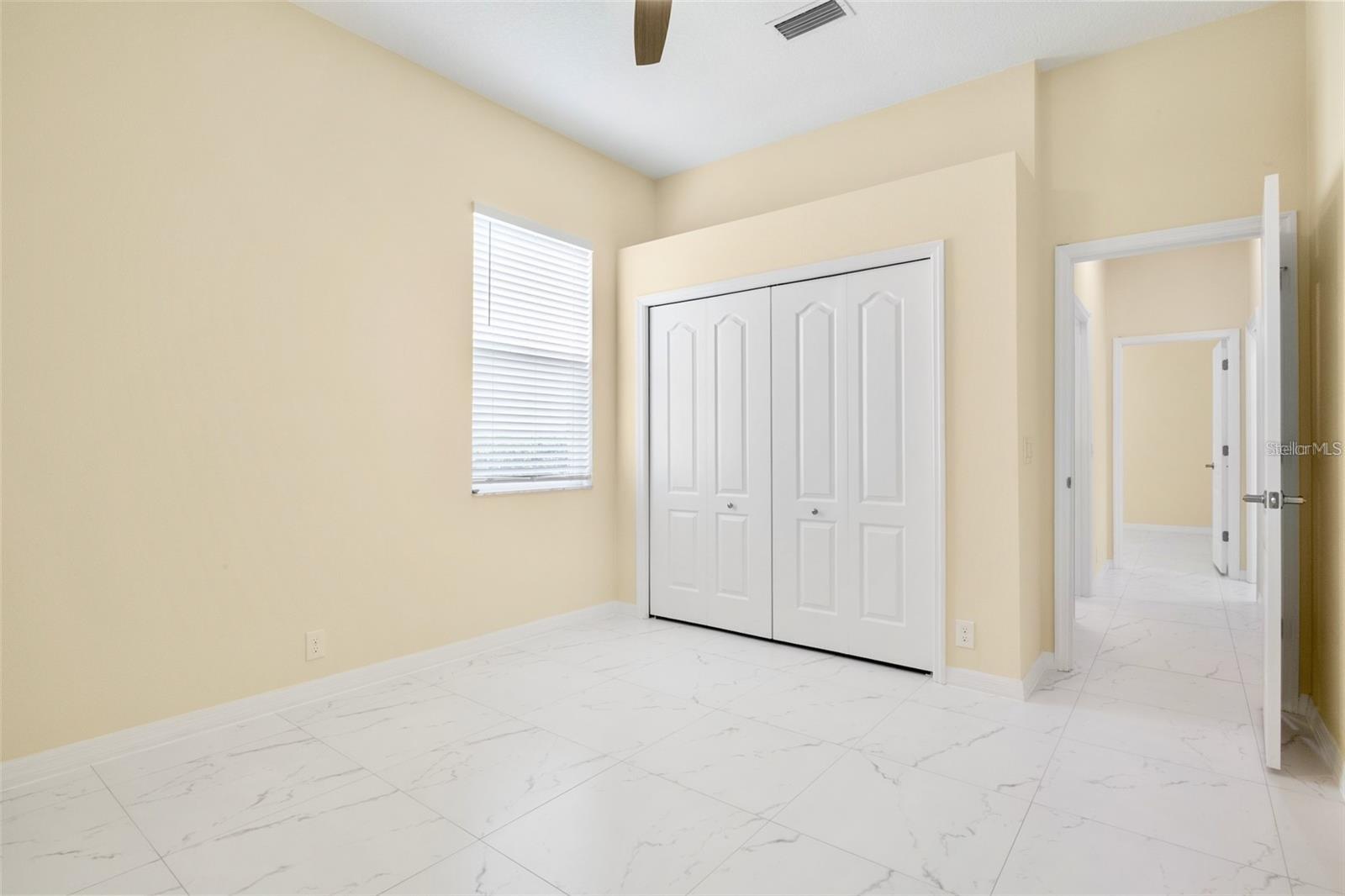 Image 26 of 39 For 4971 Sabal Lake Circle