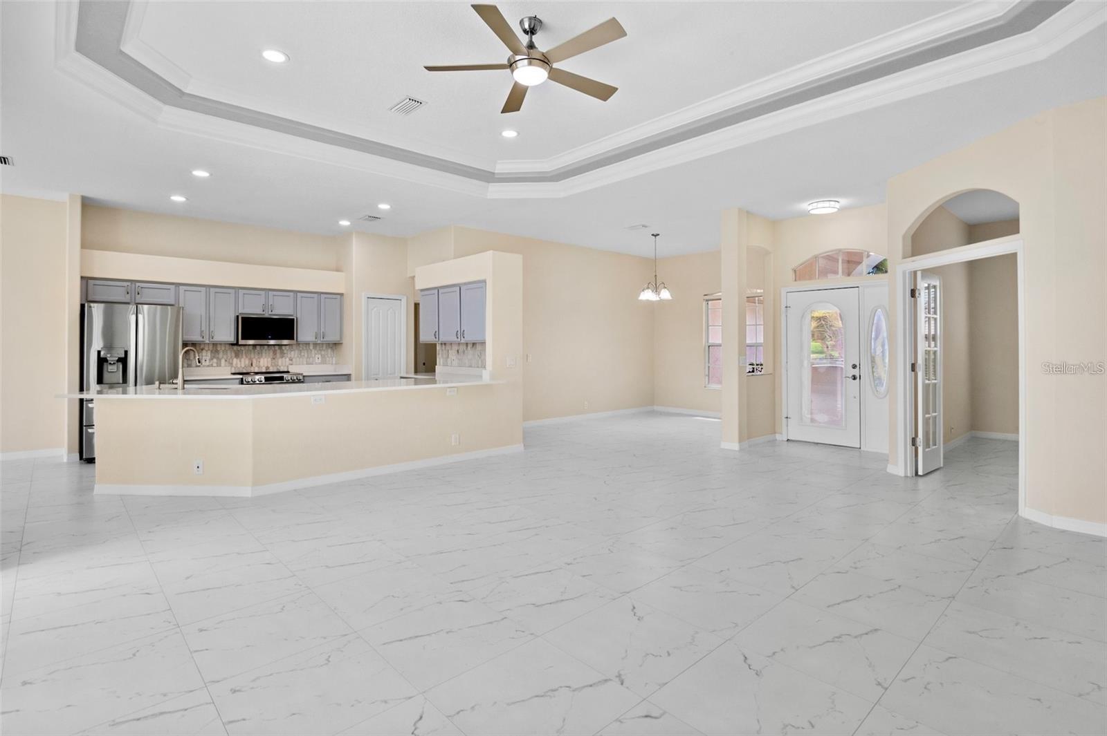 Image 5 of 39 For 4971 Sabal Lake Circle