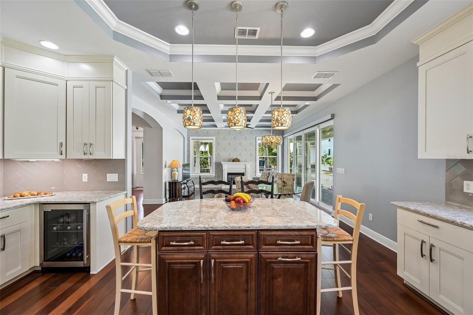 Image 16 of 63 For 8174 17th Avenue W