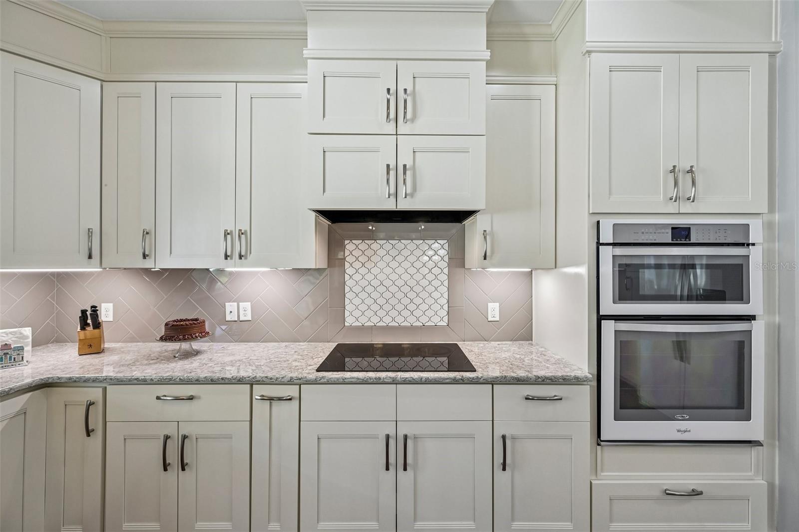Image 20 of 63 For 8174 17th Avenue W