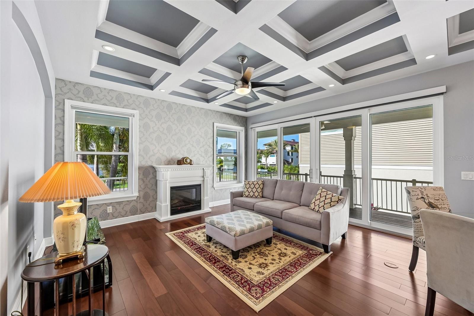 Image 6 of 63 For 8174 17th Avenue W