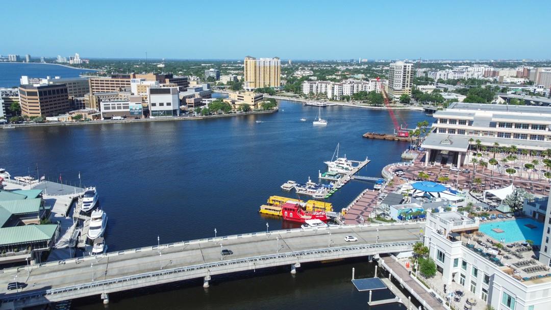 Image 23 of 24 For 700 Harbour Island Boulevard 412