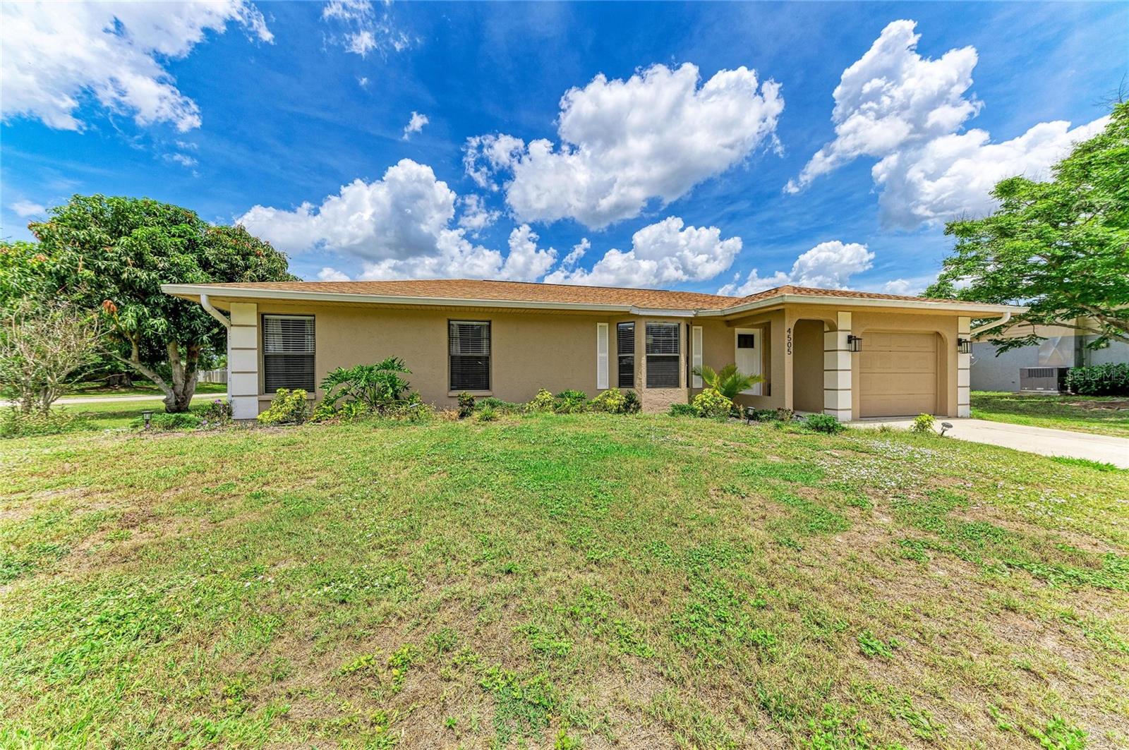 Image 2 of 43 For 4505 30th Street Circle E