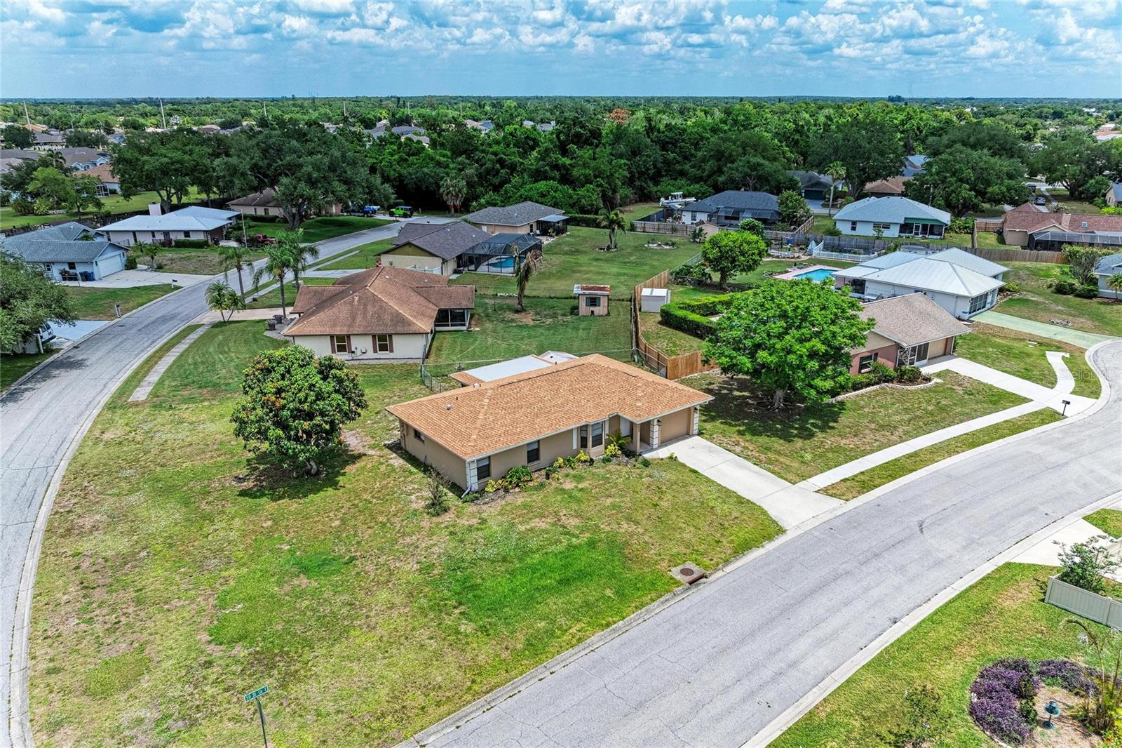Image 40 of 43 For 4505 30th Street Circle E