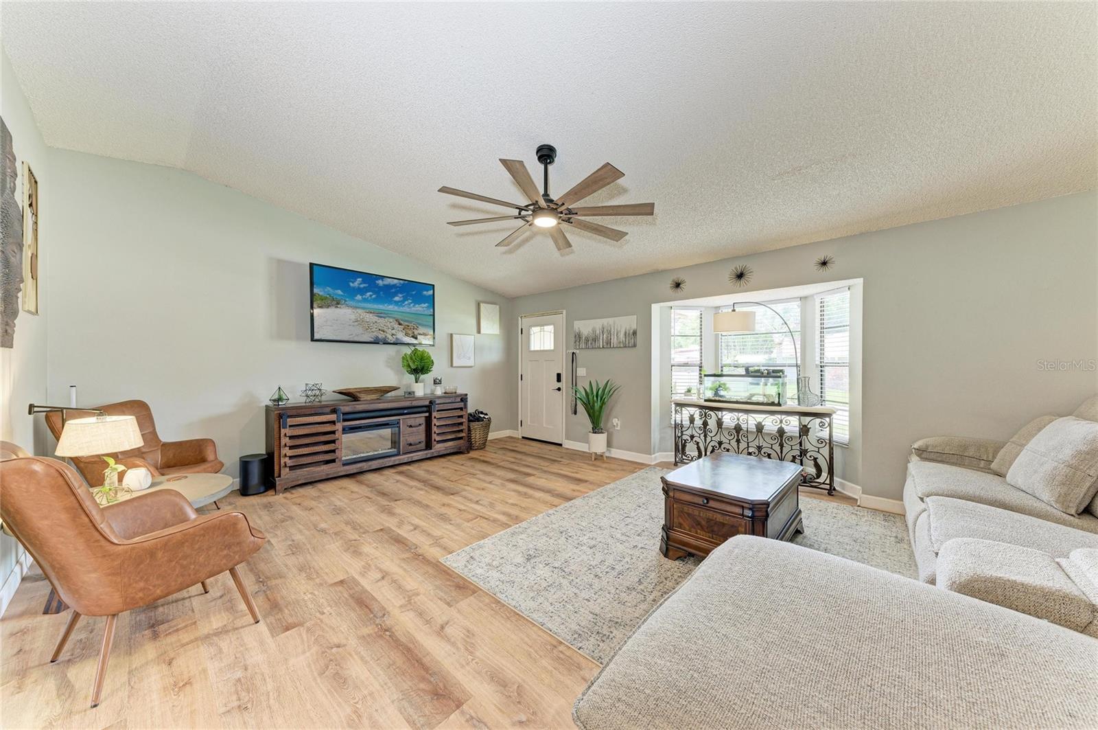 Image 9 of 43 For 4505 30th Street Circle E