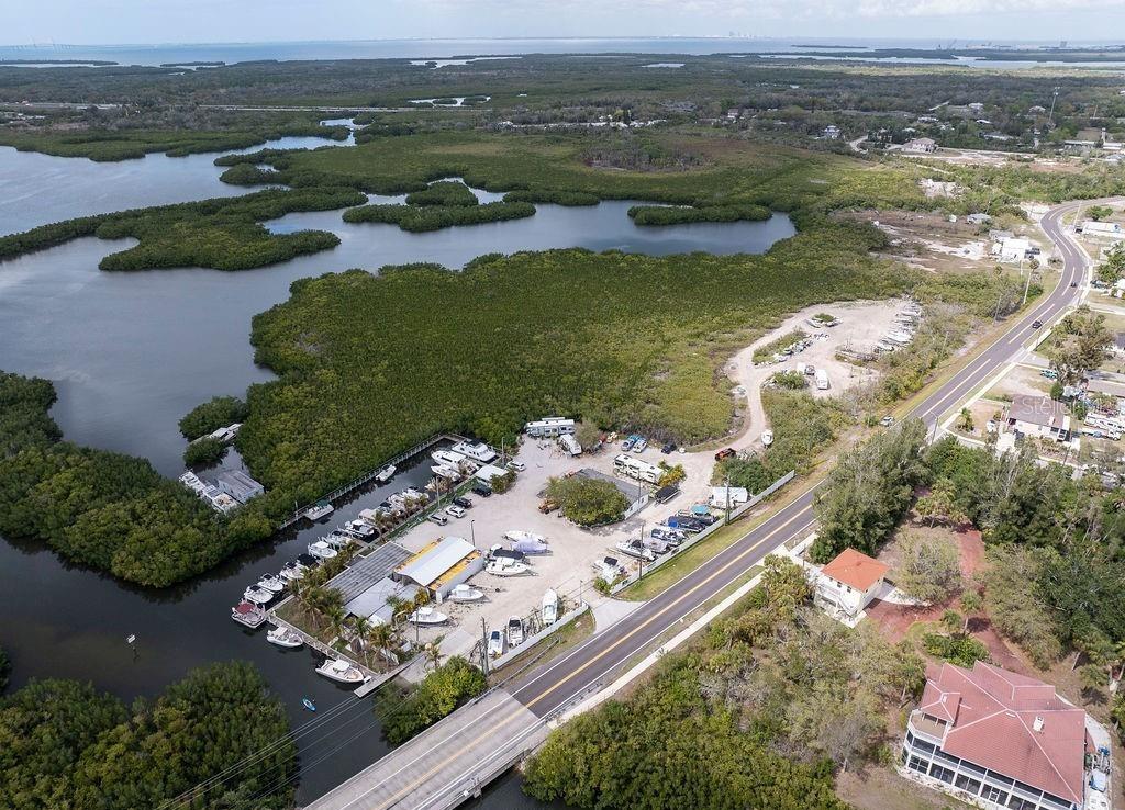 Image 4 of 8 For 6817 Bayshore Road