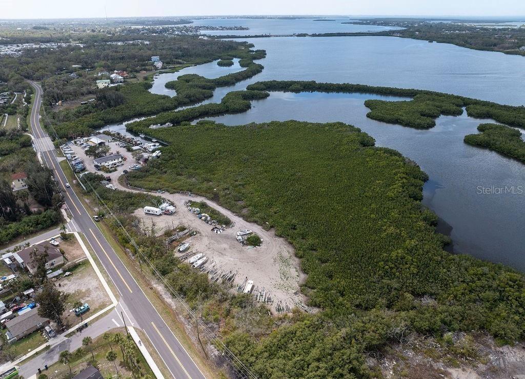 Image 5 of 8 For 6817 Bayshore Road