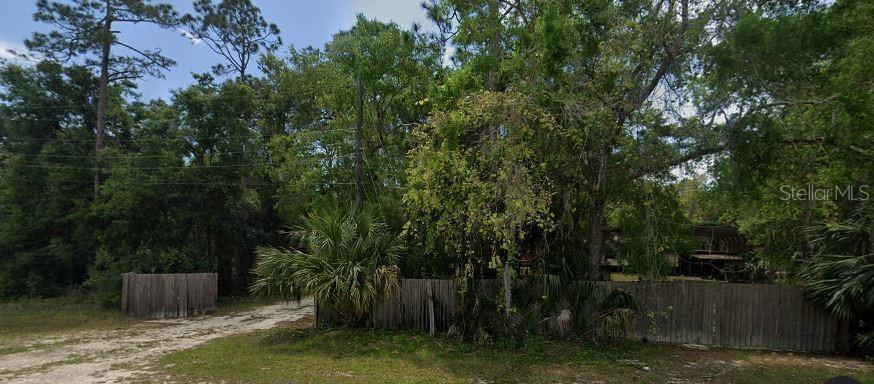Image 3 of 5 For 915 Lundy Lane Se