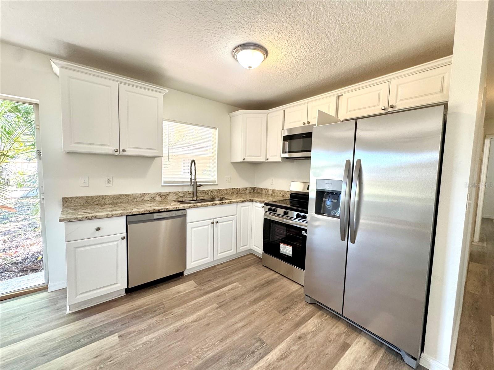 Image 2 of 10 For 307 27th Street E