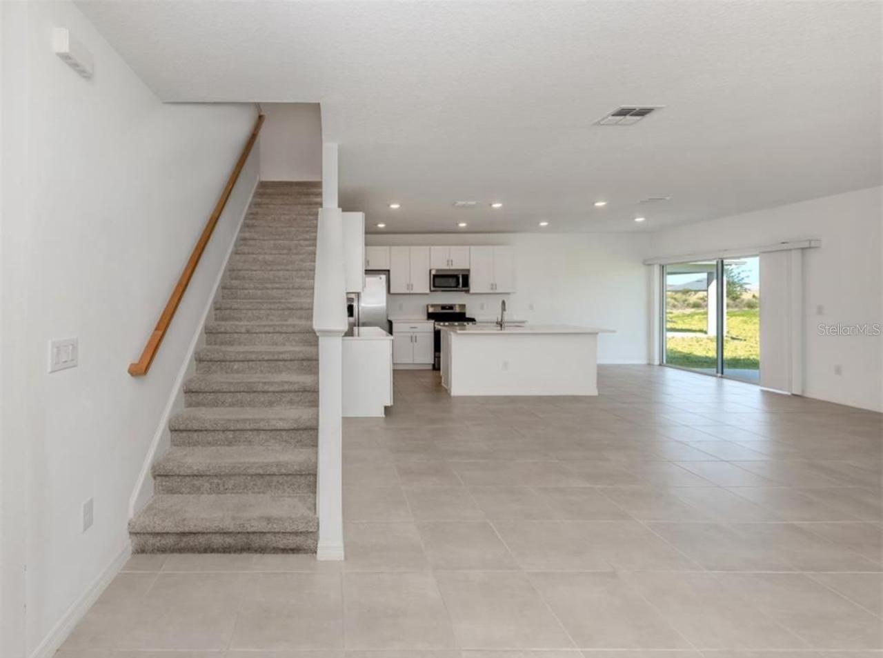 Image 16 of 35 For 11228 Fieldstone Drive