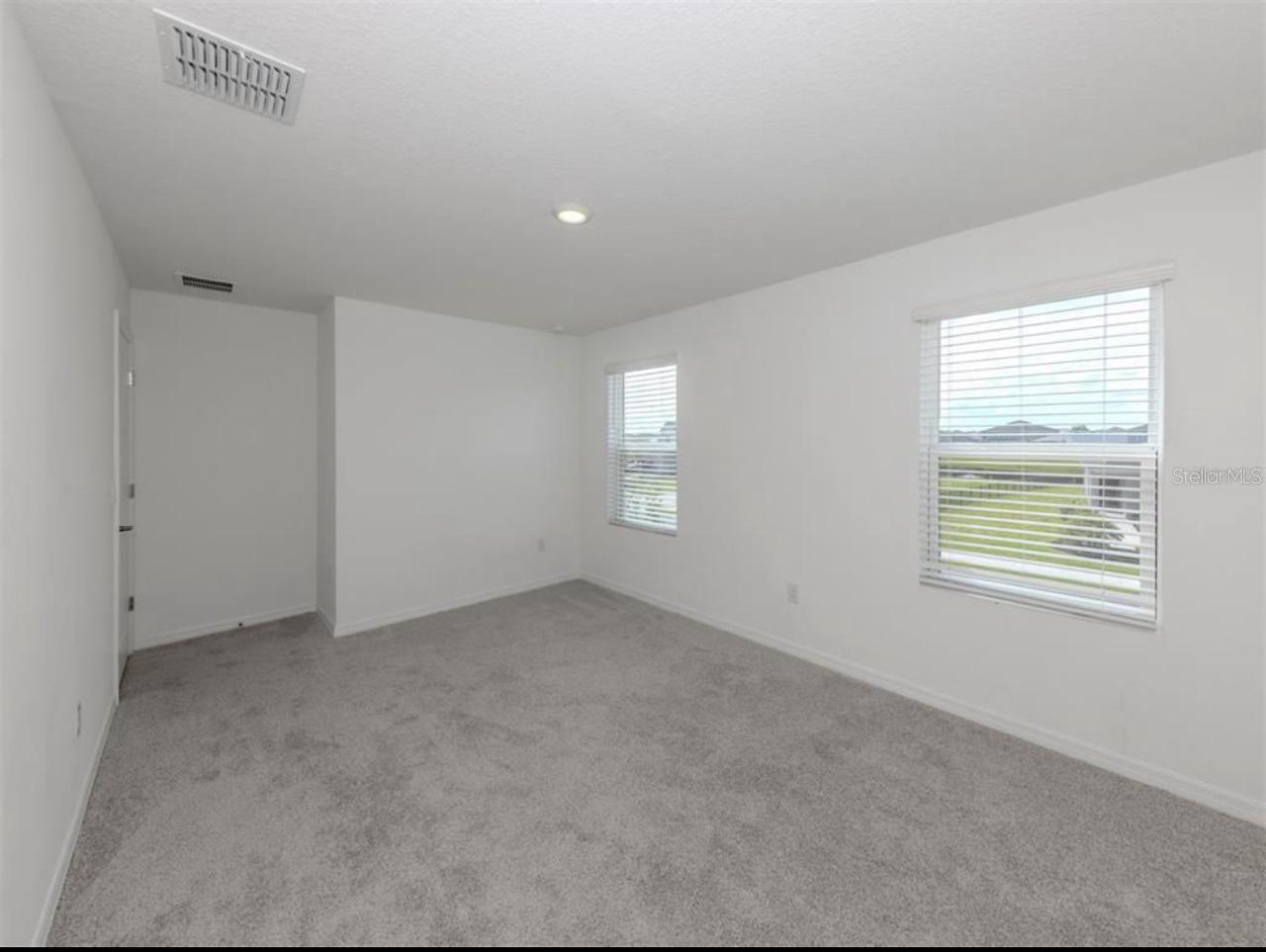 Image 25 of 35 For 11228 Fieldstone Drive