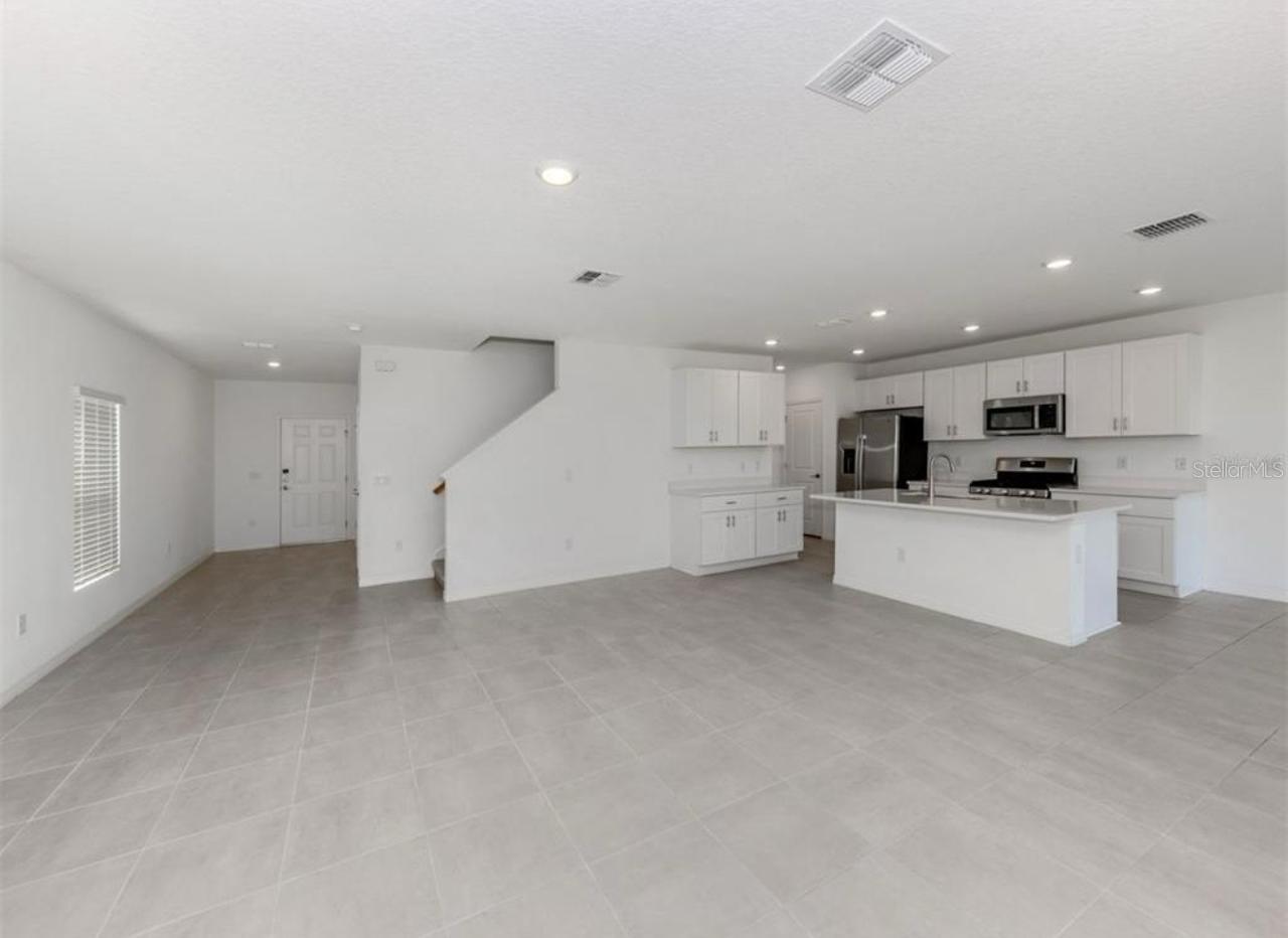 Image 9 of 35 For 11228 Fieldstone Drive
