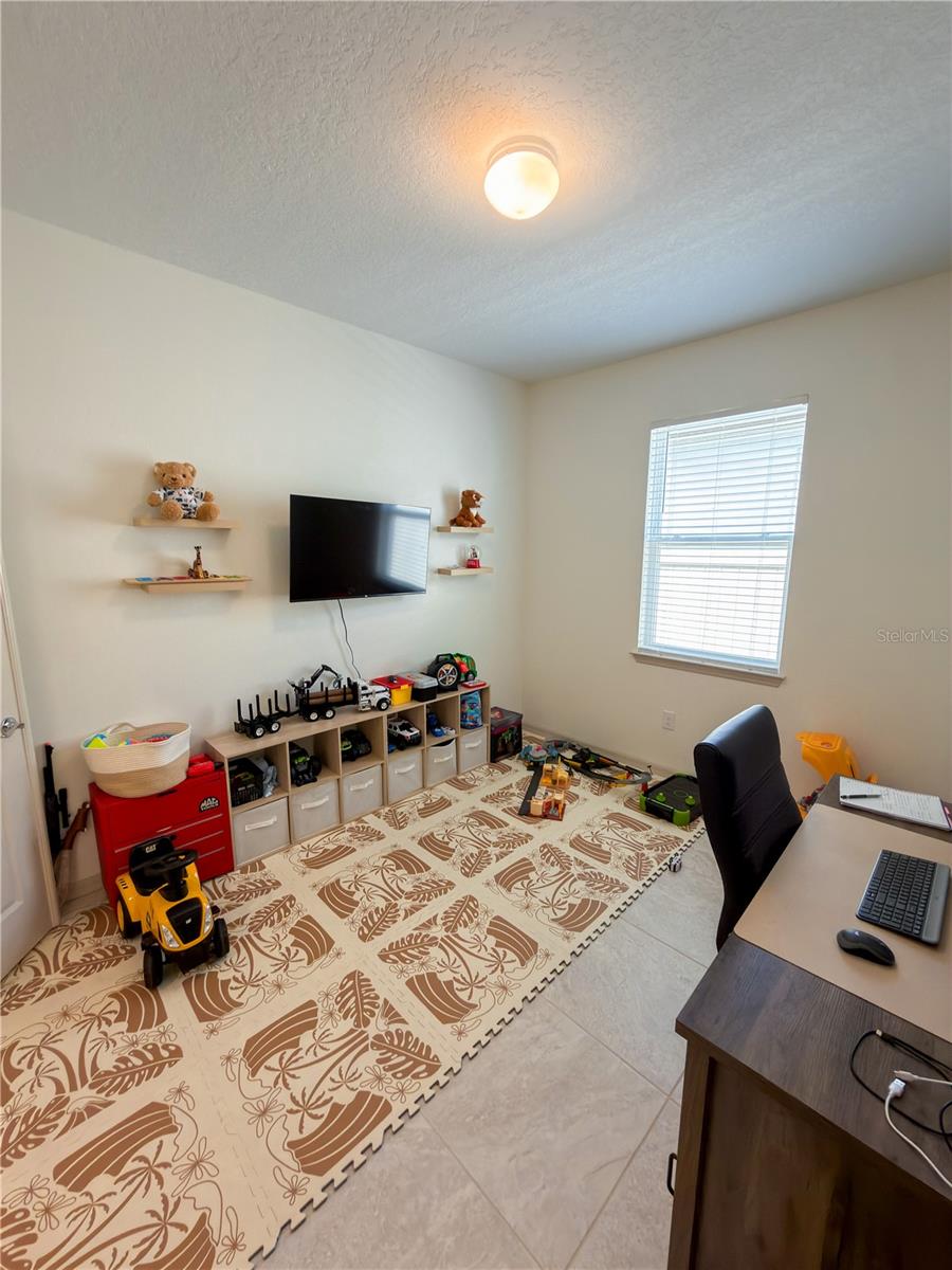 Image 33 of 39 For 3022 61st Terrace E